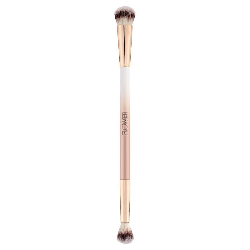 Flower Shade & Blend Eyeshadow Brush